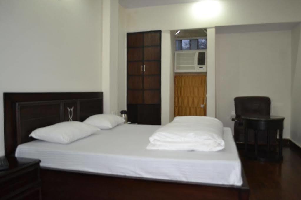 Hotel Shimla Heritage Делі Екстер'єр фото